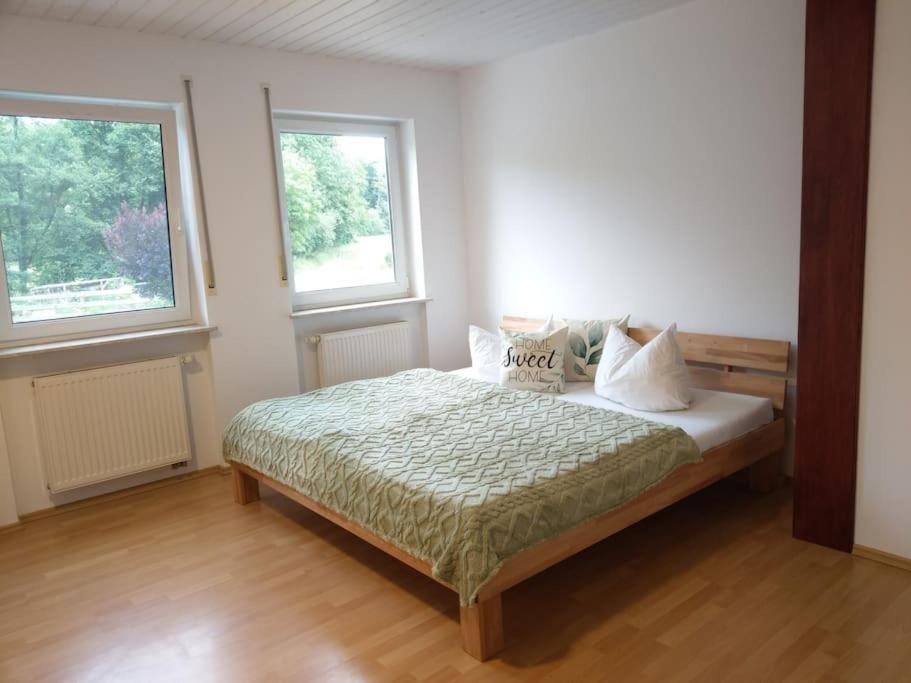 Wald-Apartment Limabach - Oberfrohna Εξωτερικό φωτογραφία